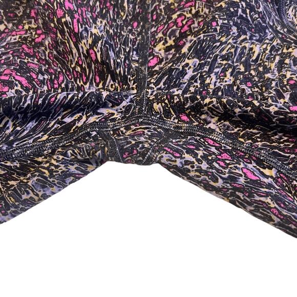 Lululemon Invigorate High-Rise Tights Legging 25" Topography Multi Sz 6 - Picture 8 of 11